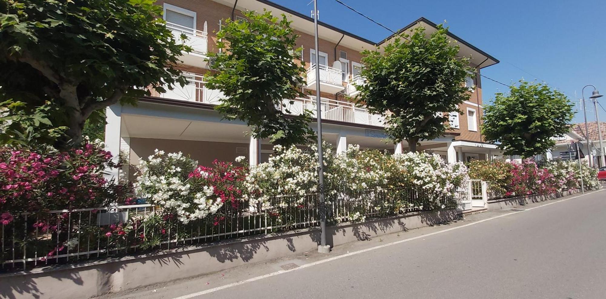 B&B Hotel Serenita Белариа-Игеа Марина Екстериор снимка