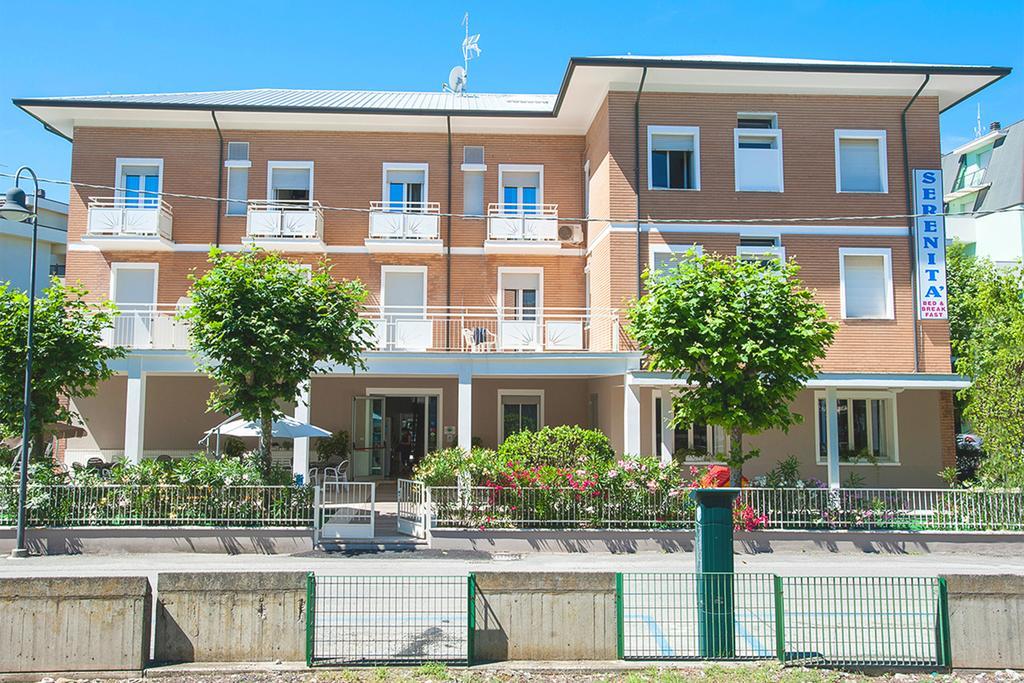 B&B Hotel Serenita Белариа-Игеа Марина Екстериор снимка